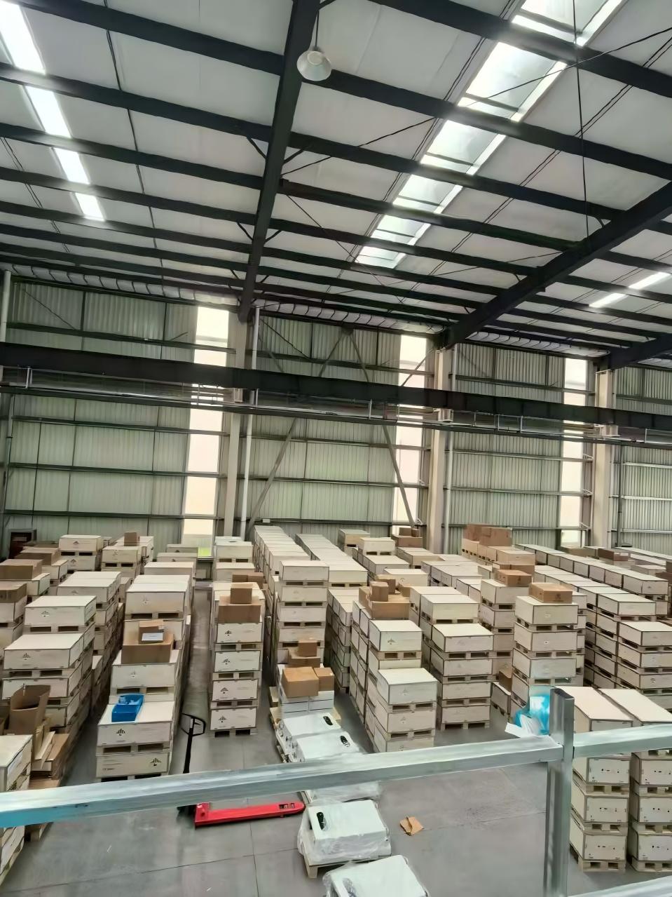 lithium battery stock 