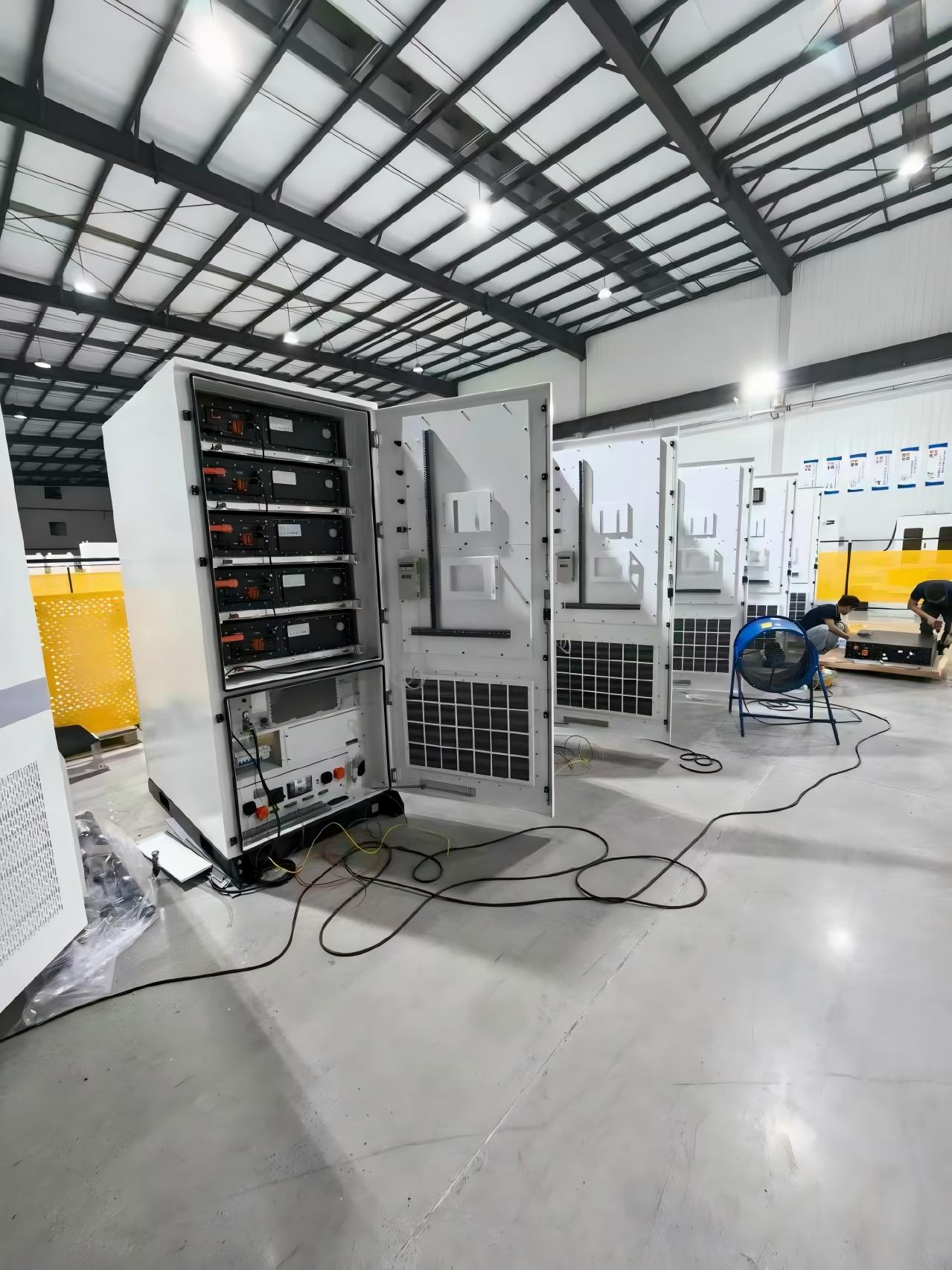 261kwh liquid cooling cabinet