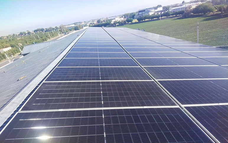 Slovenia 100kw+215kwh C&I Energy storage system 